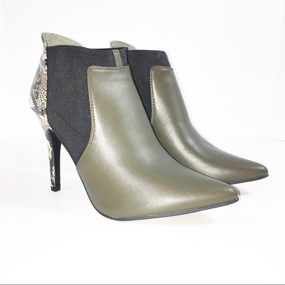 Ashley Stewart Ankle Boots/Wide Width